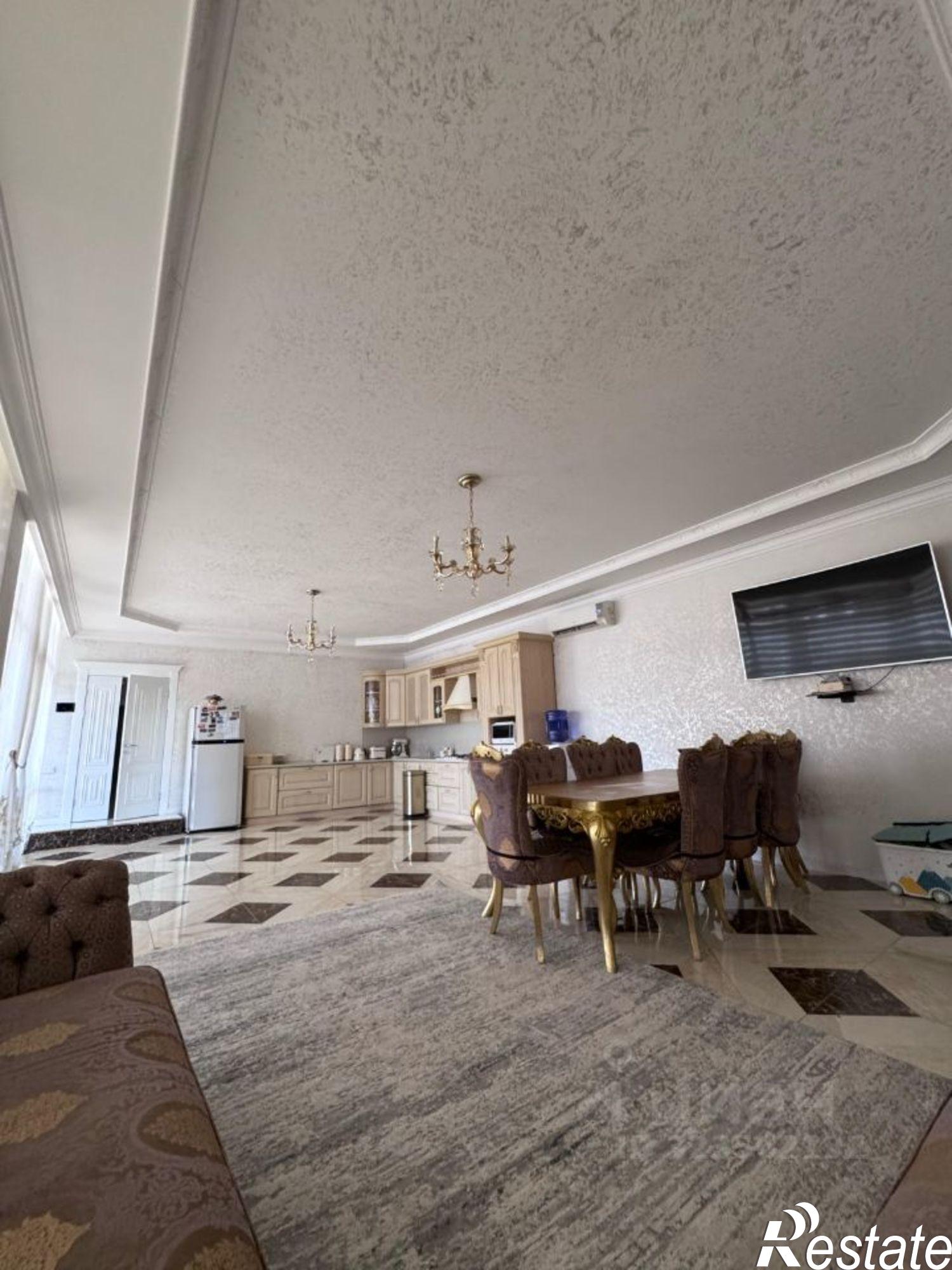 Купить дачу, дом, коттедж за 21 000 000 рублей на Площадь Ахмата Кадырова