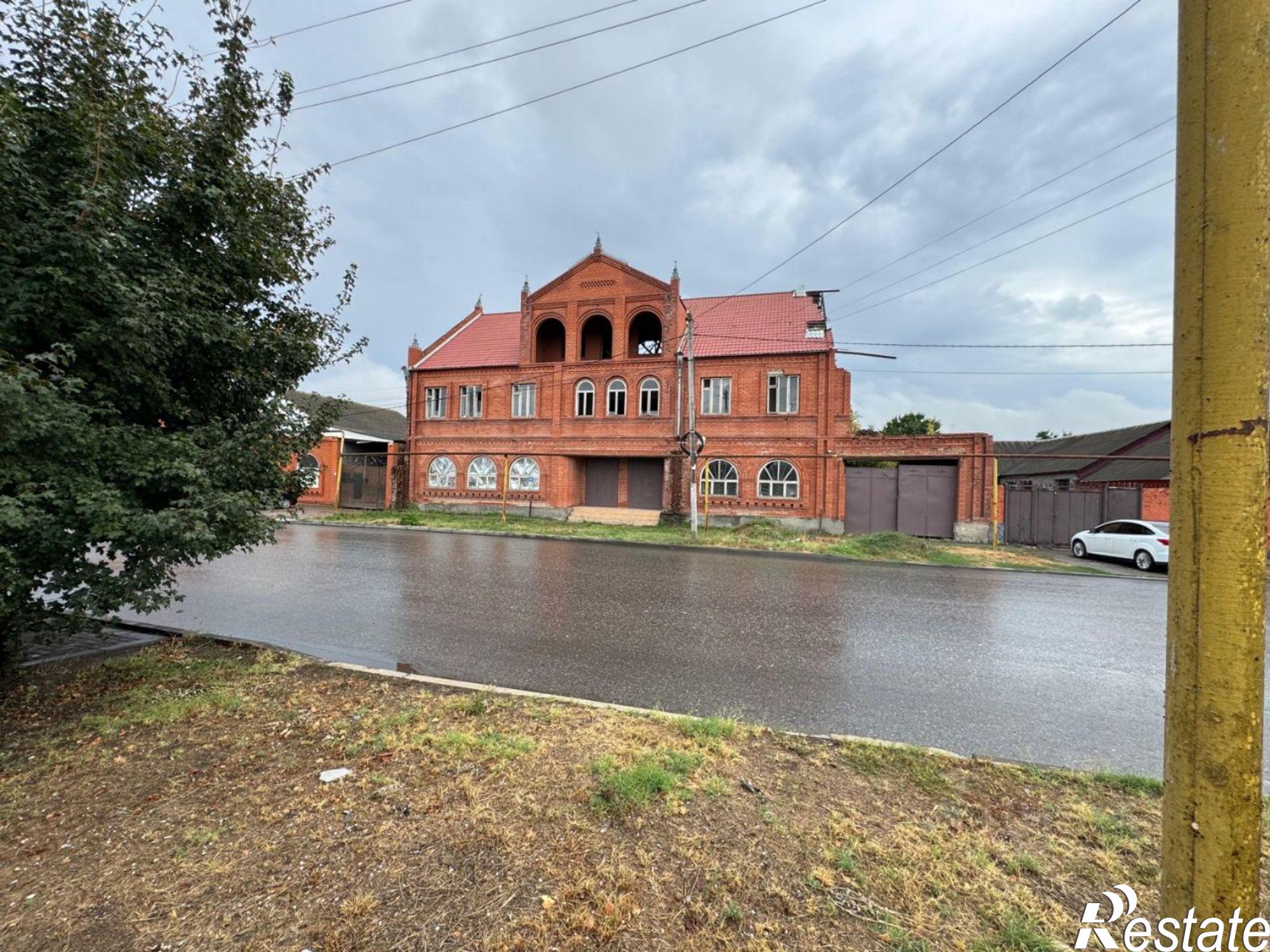 Купить дачу, дом, коттедж за 29 900 000 рублей на ул Дербентская, 23