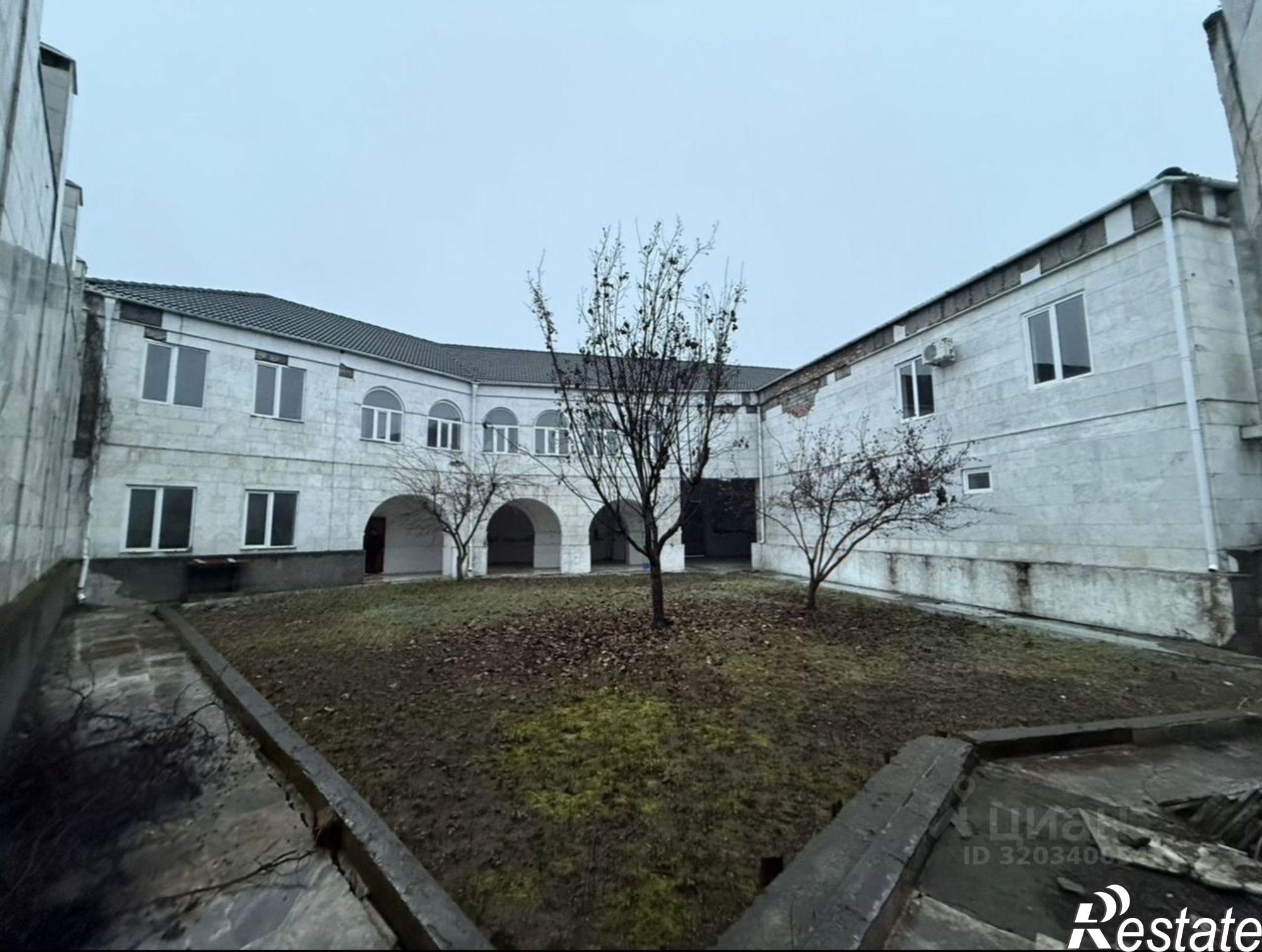 Купить дачу, дом, коттедж за 19 000 000 рублей на Верхняя улица