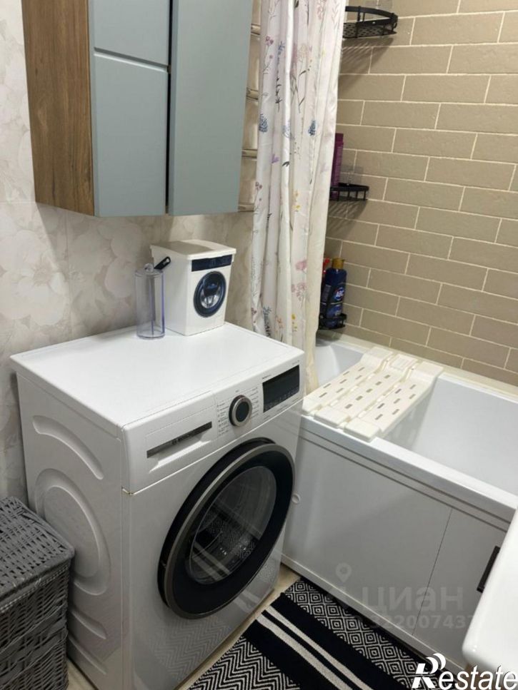 3-комн квартира улица Арсаханова, 5А,  д. 5А