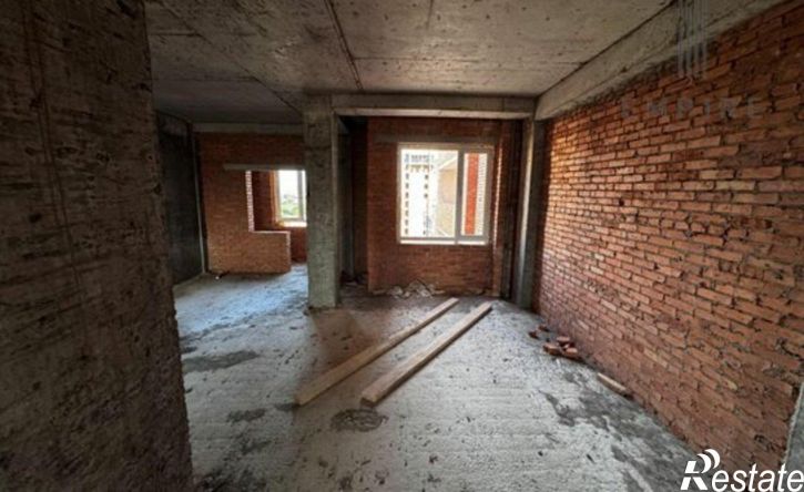 3-комн квартира улица Батаевой, 9,  д. 9