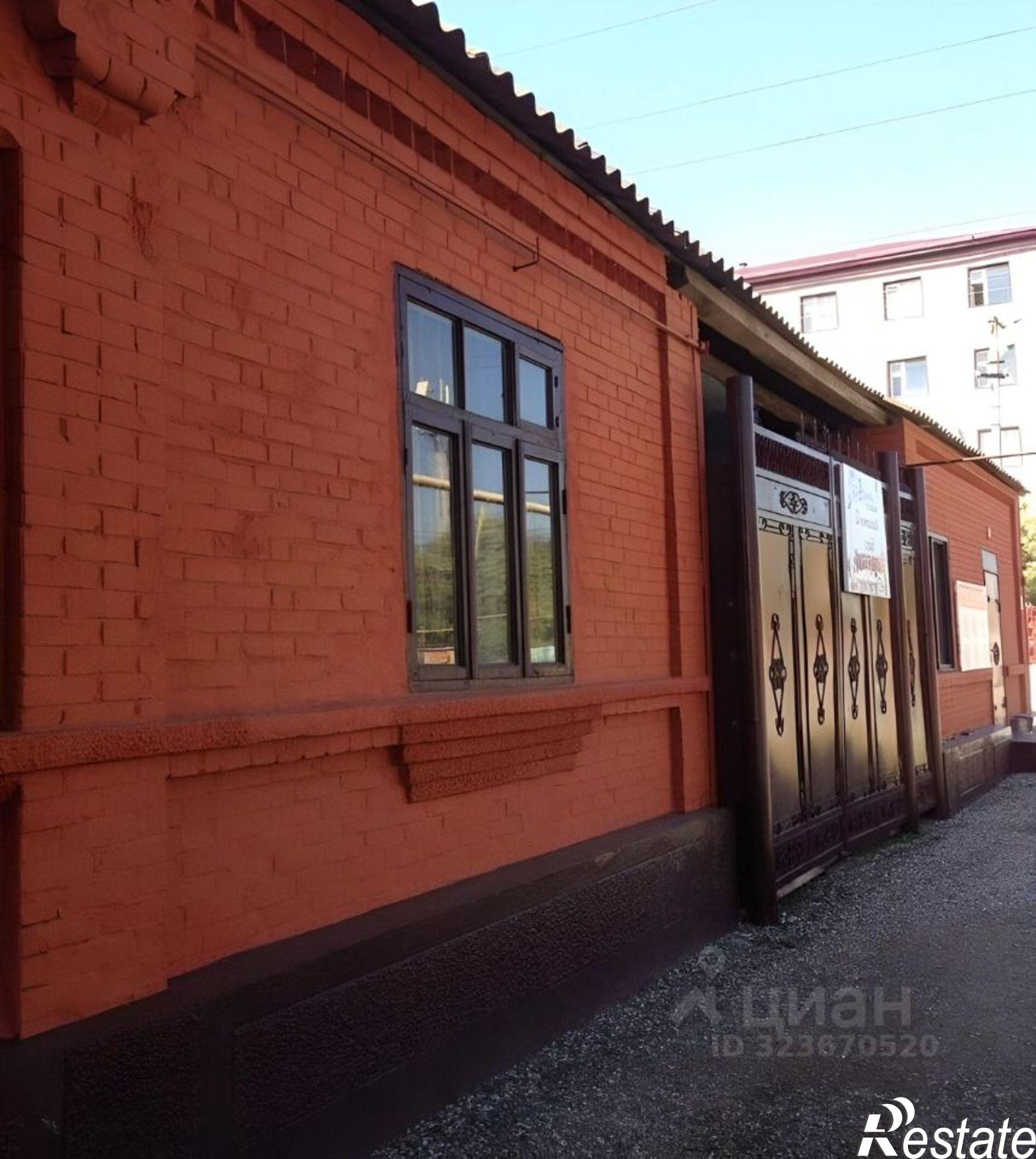 Купить дачу, дом, коттедж за 17 800 000 рублей на ул им Г.Н.Трошева, 63/8