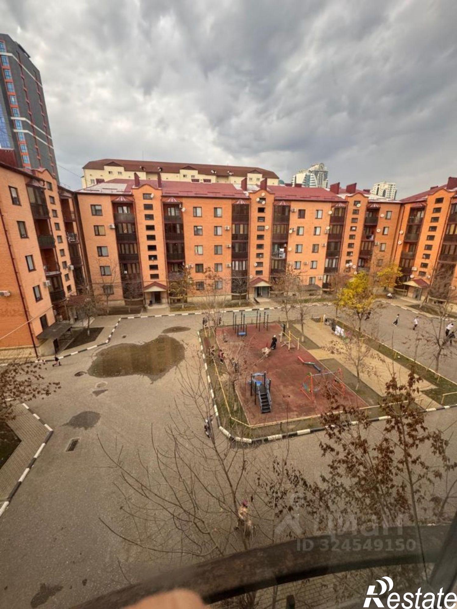 Сдать квартиру за 45 000 рублей на улица Анисимова, 29