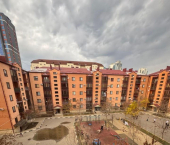 2-комн, 68кв м, этаж 4/5 улица Анисимова, 29