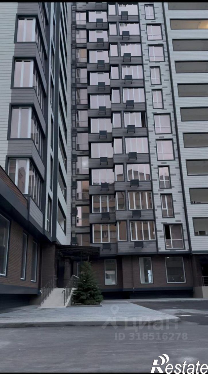 3-комн квартира улица Батаевой, 9,  д. 9