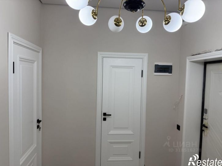 3-комн квартира улица Батаевой, 9,  д. 9