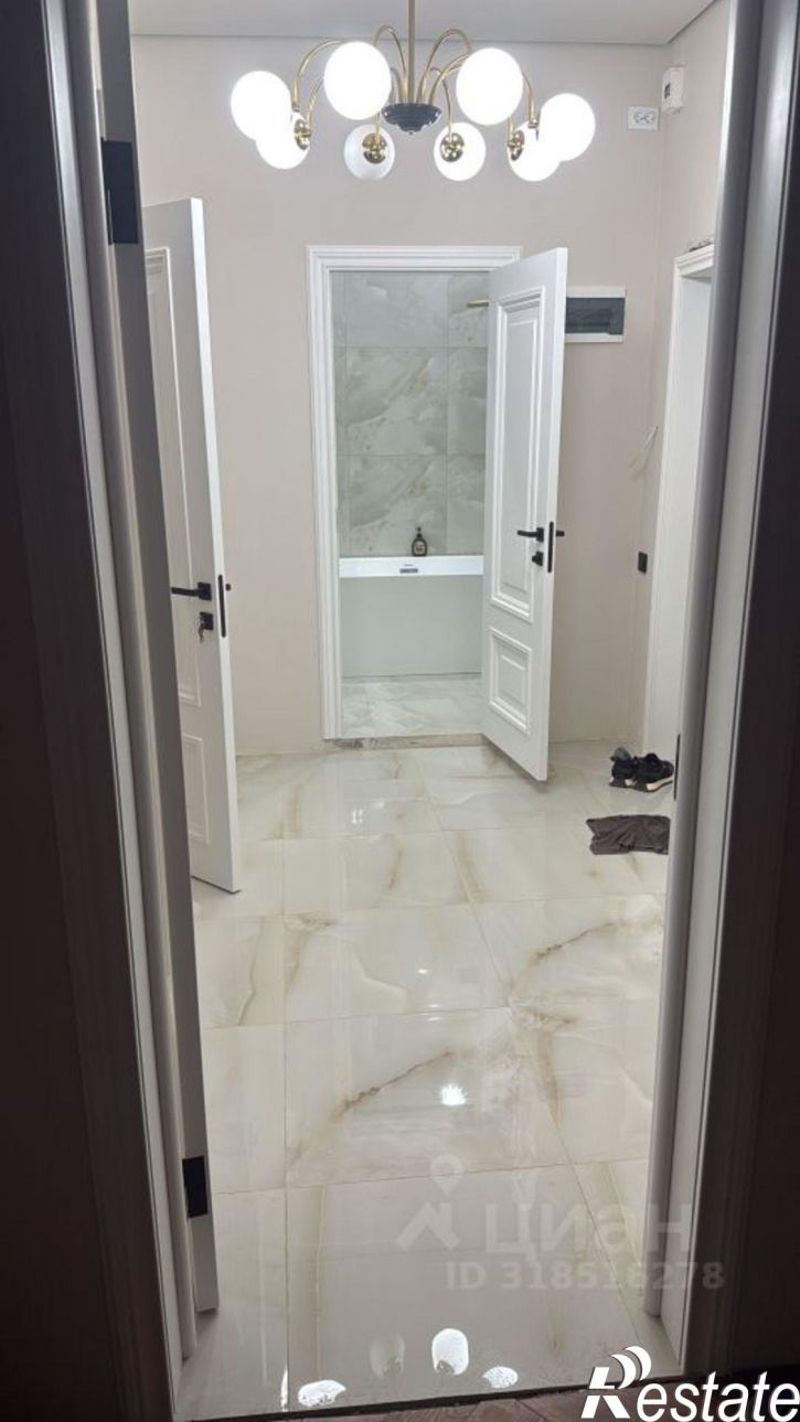 3-комн квартира улица Батаевой, 9,  д. 9