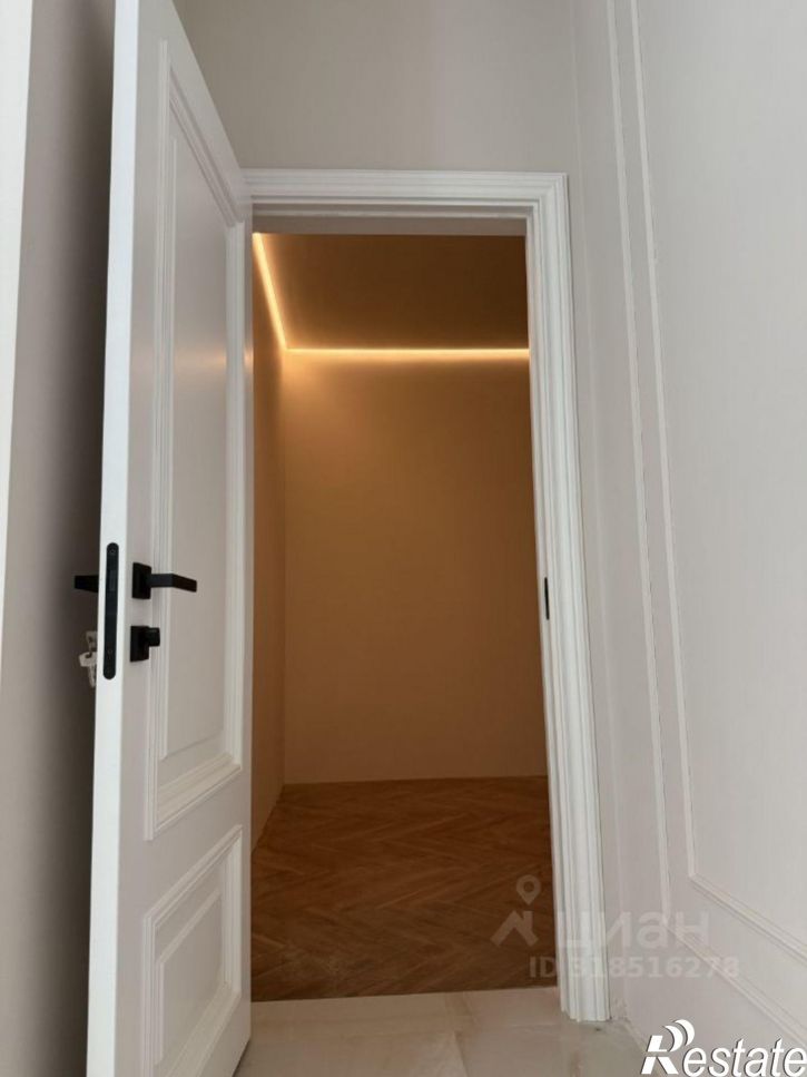 3-комн квартира улица Батаевой, 9,  д. 9