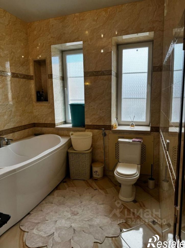 3-комн квартира пр-кт им В.В.Путина, 34а,  д. 34а