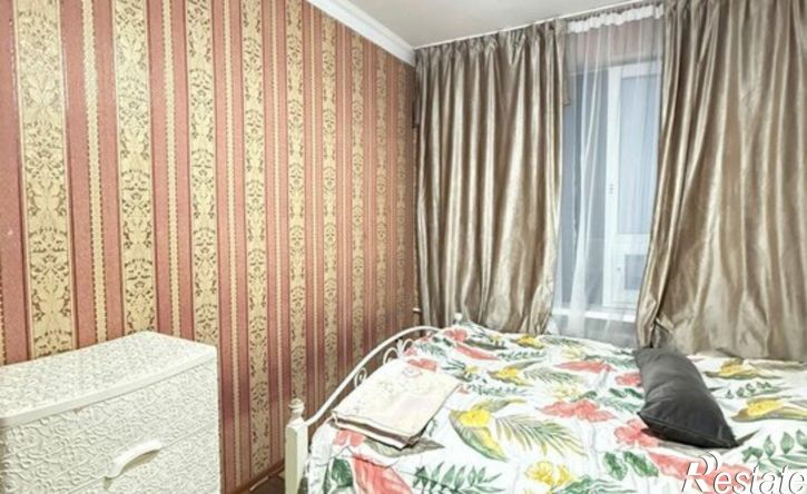 4-комн квартира ул Каменщиков, 12,  д. 12