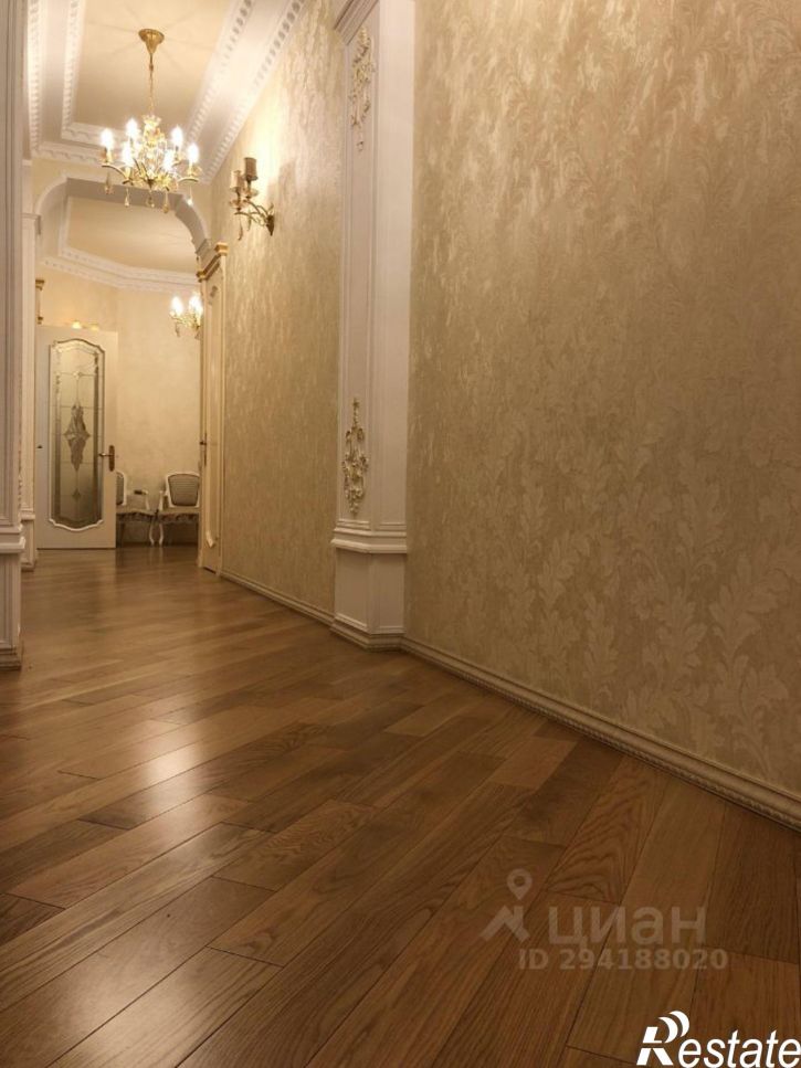 4-комн квартира ул Чеченская, 100,  д. 100