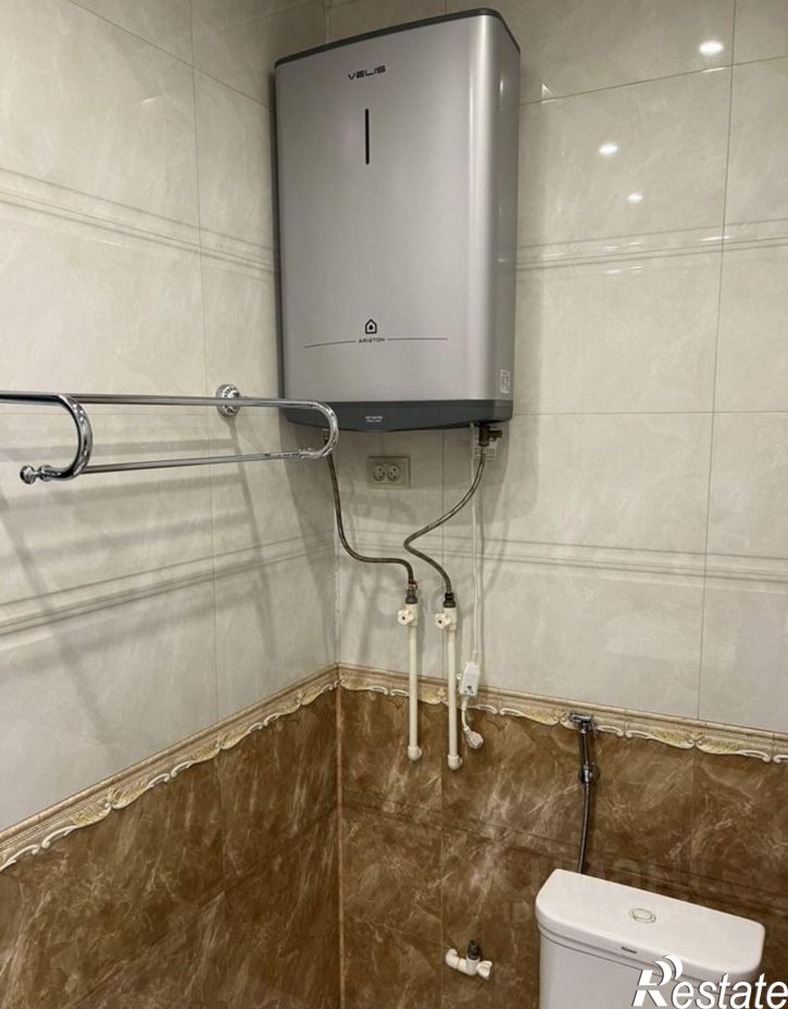 3-комн квартира улица А.А.Айдамирова, 141 к8,  д. 141 к8