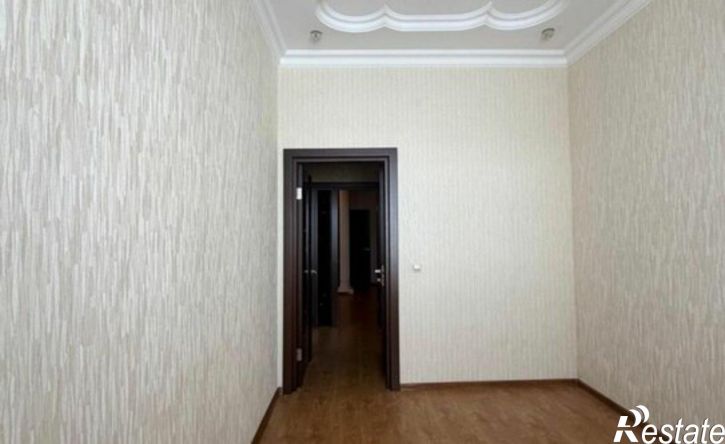 3-комн квартира проспект Бульвар Дудаева, 28,  д. 28