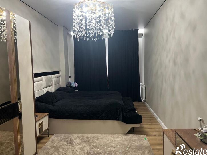 3-комн квартира улица Сайханова, 133 к13,  д. 133 к13