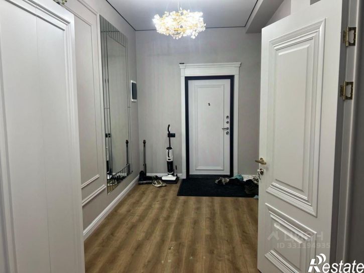 3-комн квартира улица Сайханова, 133 к13,  д. 133 к13