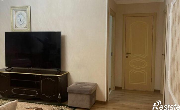 3-комн квартира улица Дьякова, 7Б,  д. 7Б