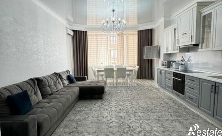 3-комн квартира улица Сайханова, 105А,  д. 105А