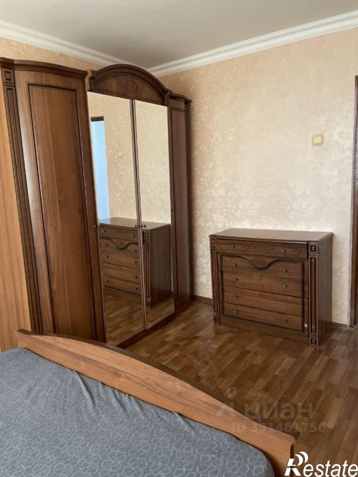3-комн квартира улица Цеповой, 121,  д. 121
