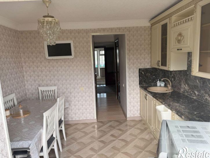 3-комн квартира Киевский пер, 20,  д. 20