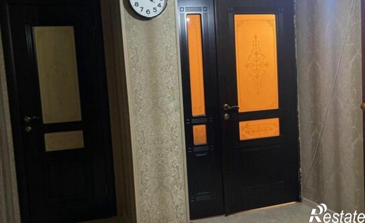3-комн квартира улица Новаторов, 12,  д. 12
