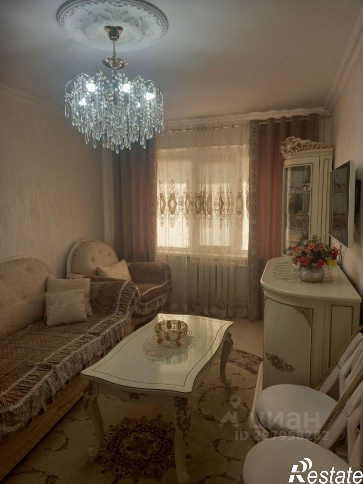 1-комн квартира пр-кт Имени Хусейна Абубакаровича Исаева, 77,  д. 77