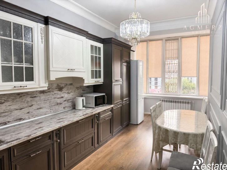 3-комн квартира ул Сайханова, 105б,  д. 105б