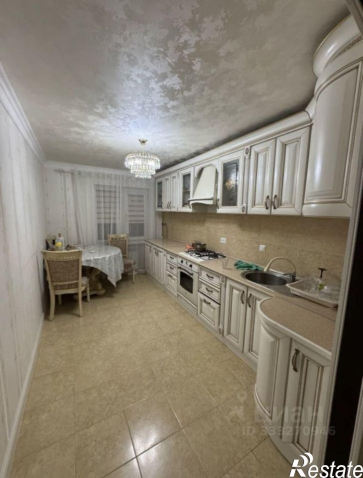 4-комн квартира пр-кт им В.В.Путина, 5а,  д. 5а