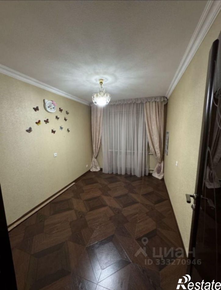 4-комн квартира пр-кт им В.В.Путина, 5а,  д. 5а
