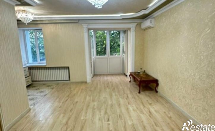 1-комн квартира ул имени Нурсултана Абишевича Назарбаева, 86,  д. 86