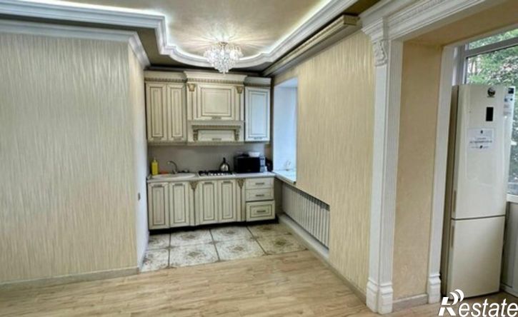 1-комн квартира ул имени Нурсултана Абишевича Назарбаева, 86,  д. 86