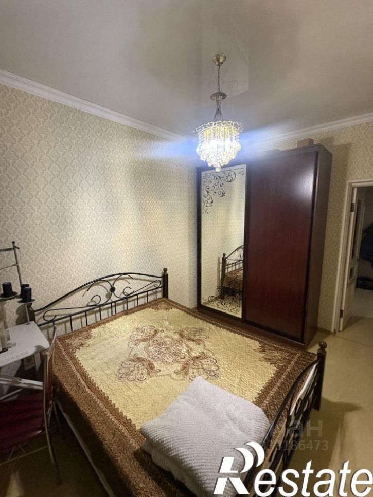 2-комн квартира улица А.А.Айдамирова, 141 к8,  д. 141 к8