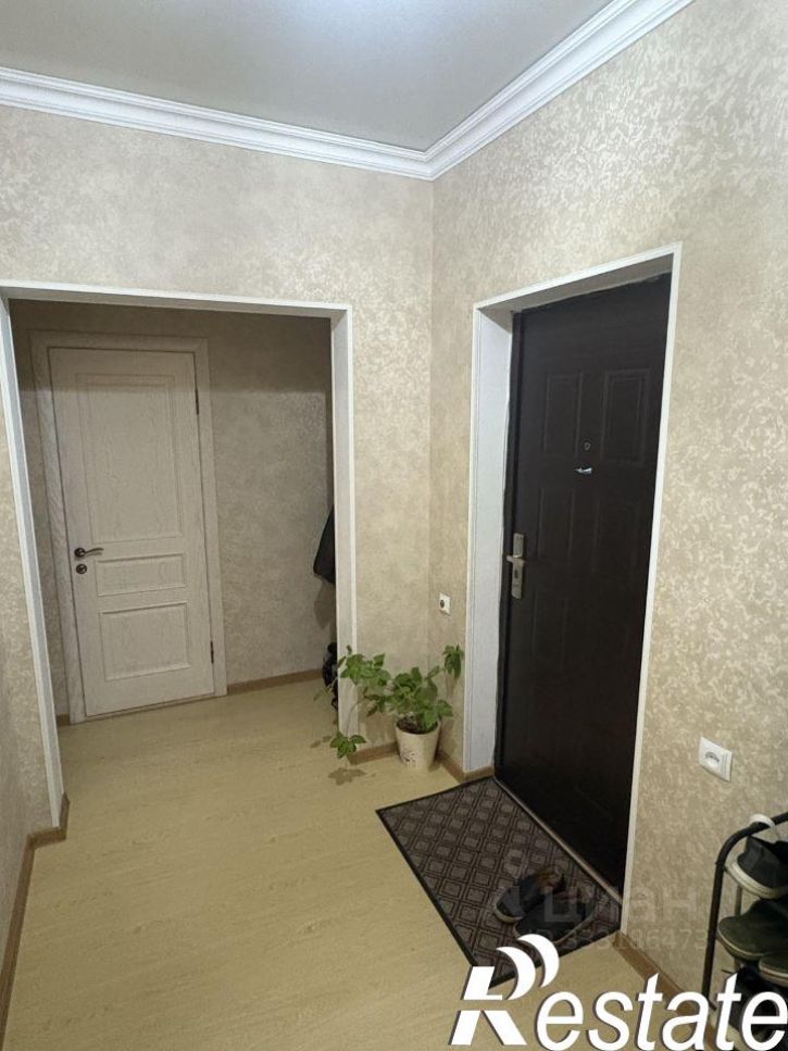 2-комн квартира улица А.А.Айдамирова, 141 к8,  д. 141 к8