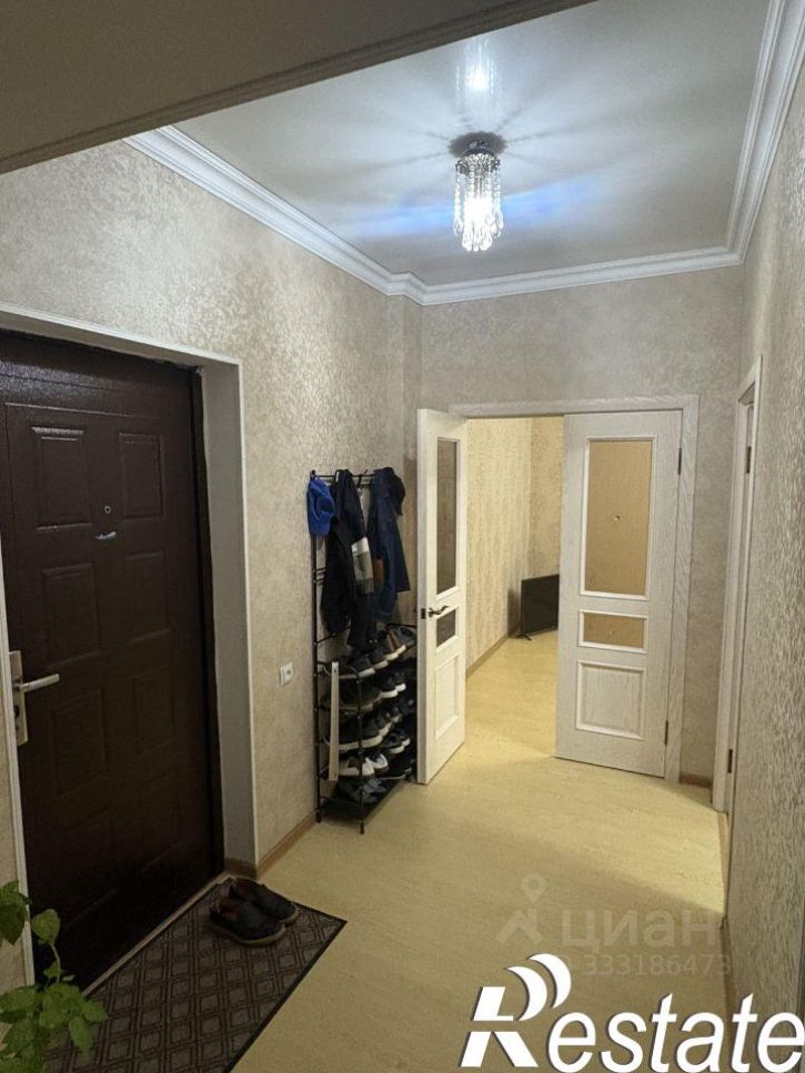 2-комн квартира улица А.А.Айдамирова, 141 к8,  д. 141 к8